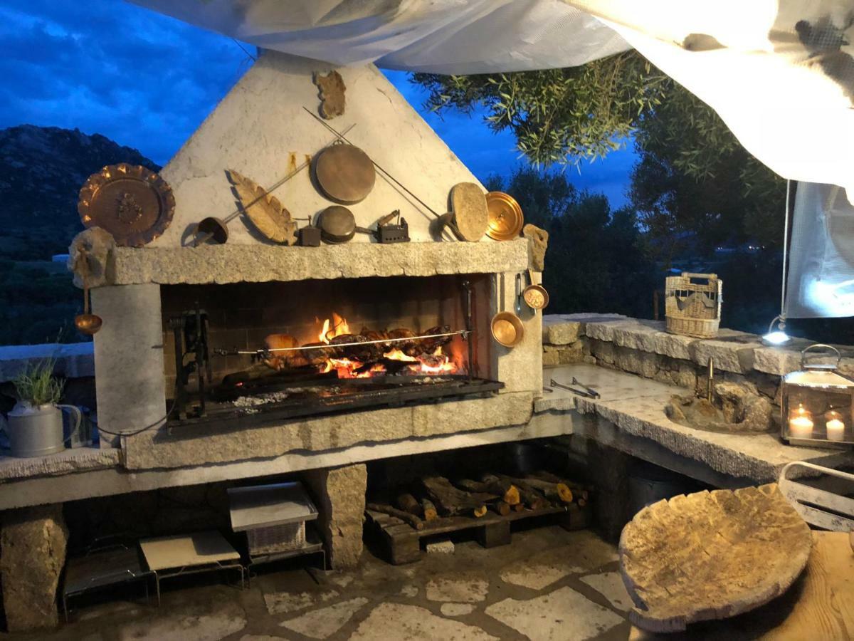 Cento Ulivi B&B Golfo Aranci Exterior foto
